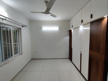 Room in 3 BHK Apartment at Brigade Lakefront, Whitefield – for Rent