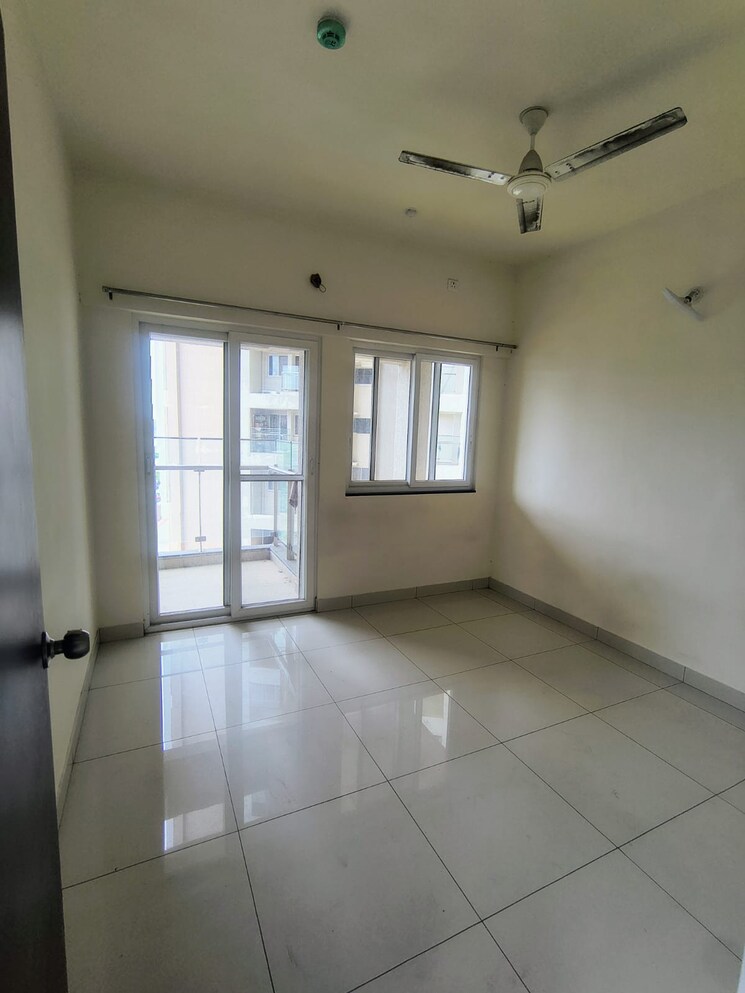 Room, puravankara-silversands 2 Bedroom 900 Sq.Ft. Apartment In Mundhwa Pune 9706398