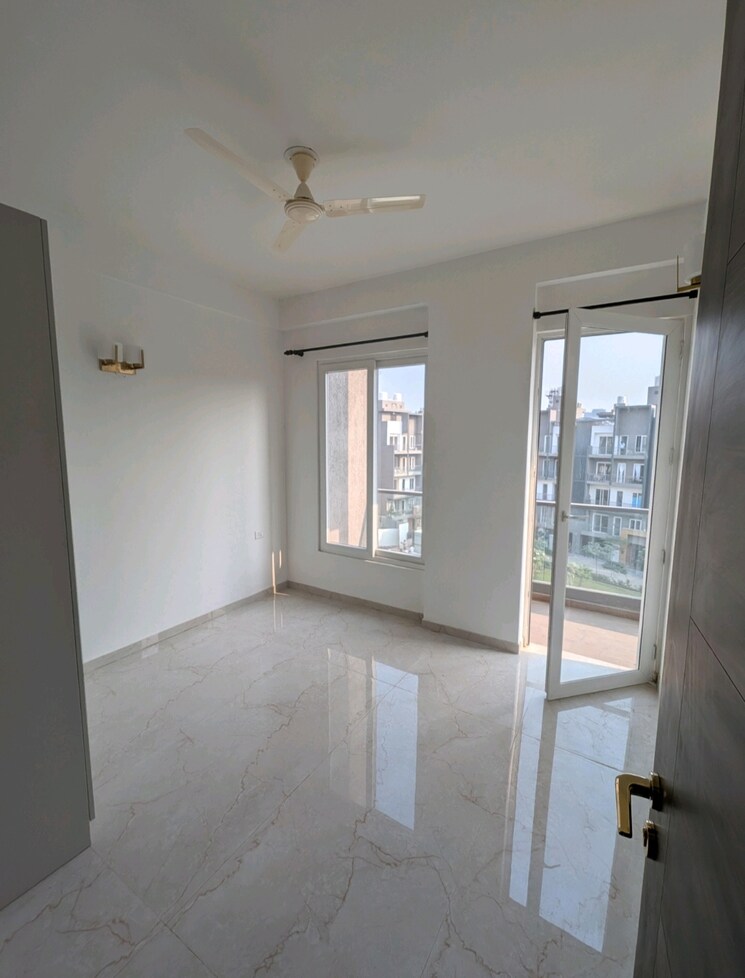 Room, smart-world-orchard 3 Bedroom 1680 Sq.Ft. Apartment In Sector 61 Gurgaon 9706401
