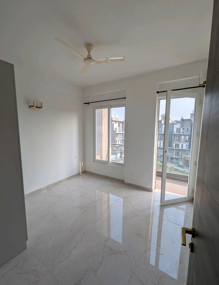 Room, smart-world-orchard 3 Bedroom 1680 Sq.Ft. Apartment In Sector 61 Gurgaon 9706401