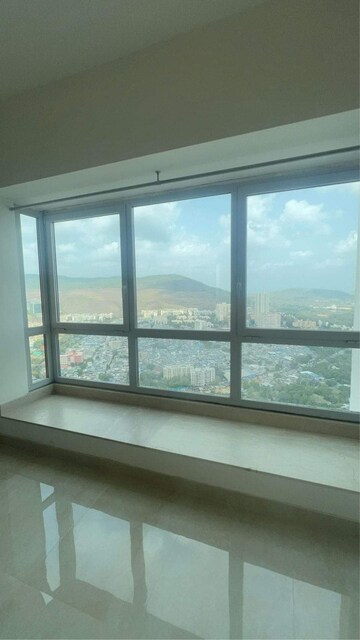 Room in 3 BHK Apartment at DB Orchid Woods, Goregaon East – for Rent