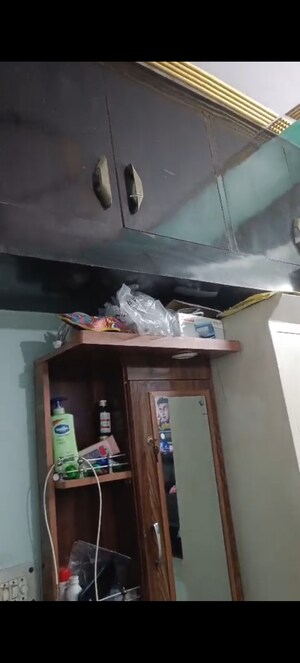 Furnished Amenities in 2.5 BHK Builder Floor at Jogabai Extension – for Sale