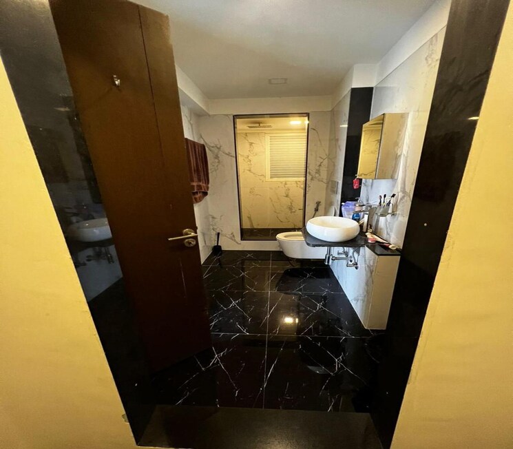 Bathroom, ruparel-ariana 3 Bedroom 1500 Sq.Ft. Apartment In Parel Mumbai 9706492