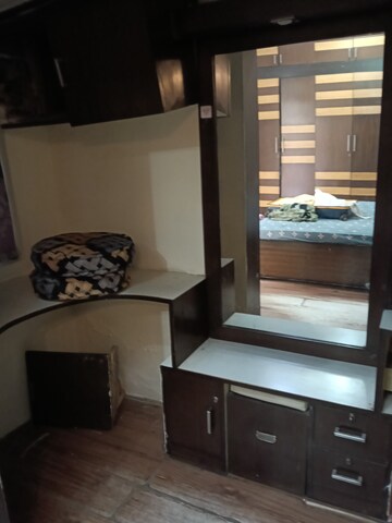 Living Room in 2.5 BHK Builder Floor at Ansal Plaza Sector-23, Sector 23 – for Rent