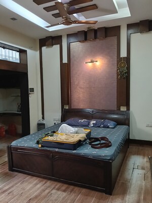 Bedroom in 2.5 BHK Builder Floor at Ansal Plaza Sector-23, Sector 23 – for Rent