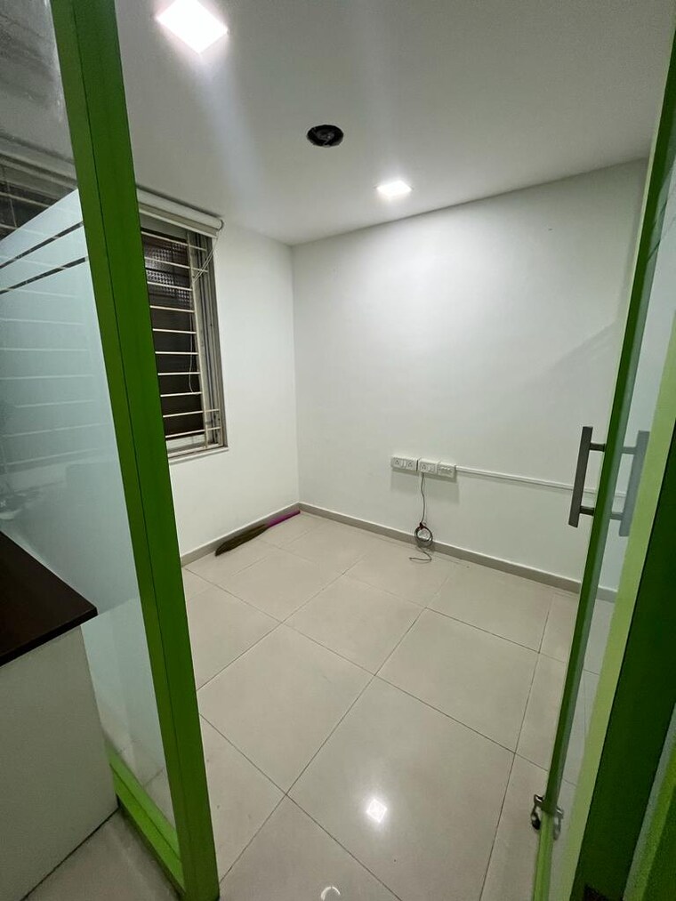 Balcony, sai-indu-tower Commercial Office Space 750 Sq.Ft. In Bhandup West Mumbai 9706526