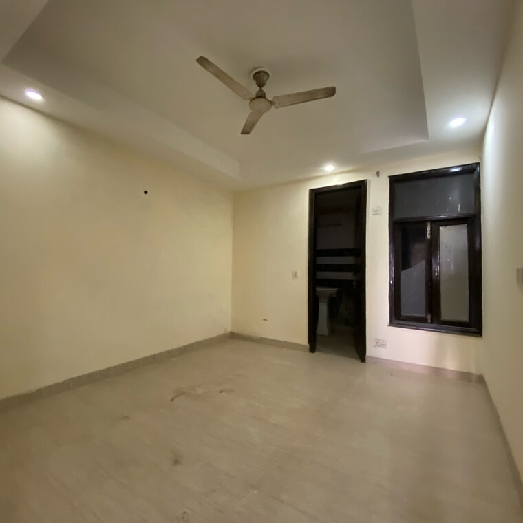 Room, chattarpur 3 Bedroom 1200 Sq.Ft. Builder Floor In Chattarpur Delhi 9706589