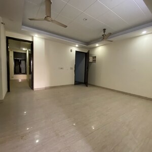 Room in 3 BHK Builder Floor at Chattarpur – for Rent