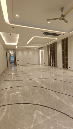 Building Lobby in 4 BHK Builder Floor at Greater Kailash I – for Sale