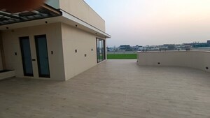 Room in 4 BHK Builder Floor at Greater Kailash I – for Sale