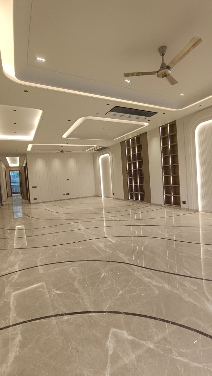 4 BHK + Pooja Room,Servant Room Builder Floor For Sale in Greater Kailash 1 