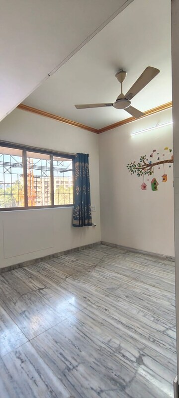 Room in 1 BHK Apartment at Silver Square CHS Ltd, Santacruz East – for Rent