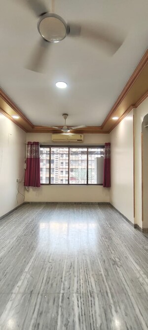 1 BHK Apartment For Rent in Silver Square CHS Ltd, Santacruz East