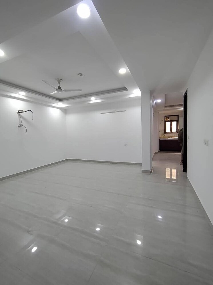 Room, chattarpur 3 Bedroom 1200 Sq.Ft. Builder Floor In Chattarpur Delhi 9706610