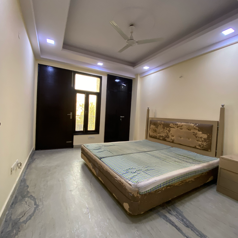 3 BHK + Servant Room Builder Floor For Rent in Chattarpur
