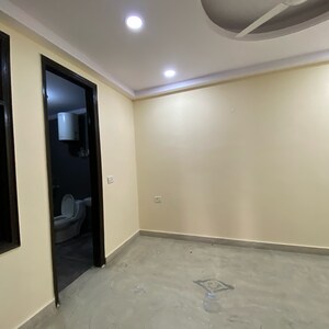 Room in 3 BHK Builder Floor at Chattarpur – for Rent