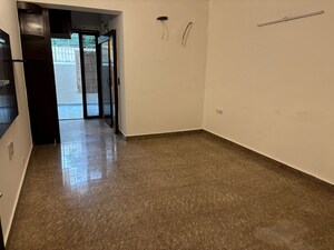 Room in 3 BHK Builder Floor at Today Blossoms II, Sector 51 – for Rent