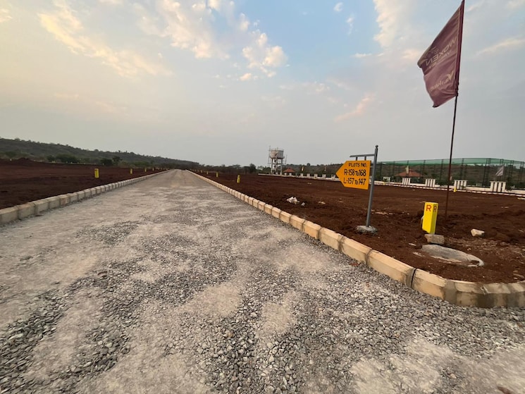 Swimming Pool, budhera  351 Sq.Yd. Plot In Budhera Hyderabad 9706662