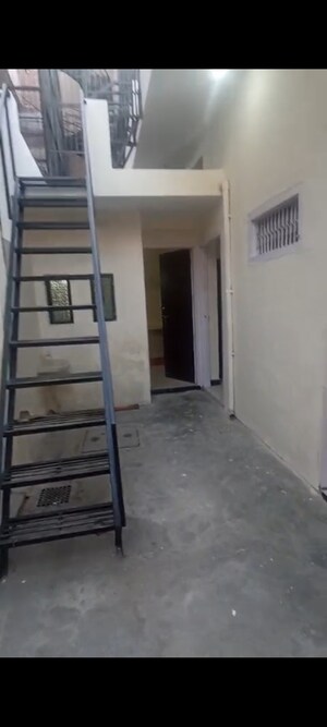 Staircase in 1 BHK Independent House at RWA Apartments Sector 39, Sector 39 – for Rent