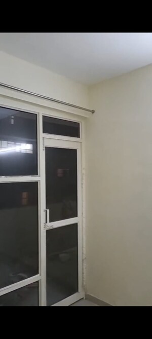 Furnished Amenities in 2 BHK Apartment at Pyramid Elite, Sector 86 – for Rent