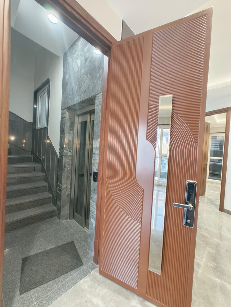 undefined, chittaranjan park 2 Bedroom 125 Sq.Yd. Builder Floor In Chittaranjan Park Delhi 9706645