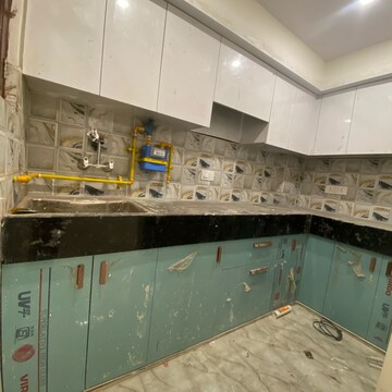 Kitchen in 2 BHK Builder Floor at Chattarpur – for Rent