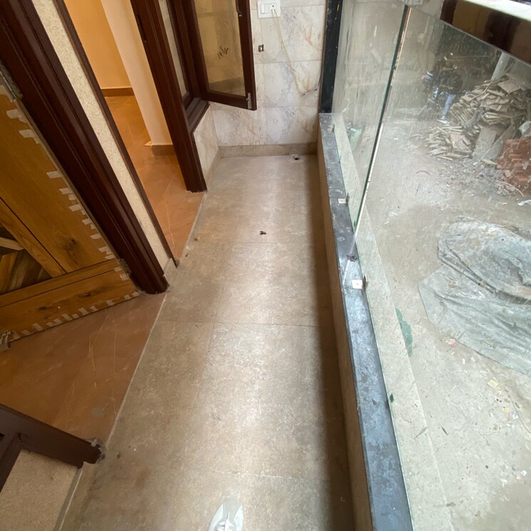 Balcony, chattarpur 2 Bedroom 850 Sq.Ft. Builder Floor In Chattarpur Delhi 9706653