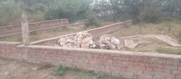  Plot – Exterior View View at Motiram Adda - for Sale