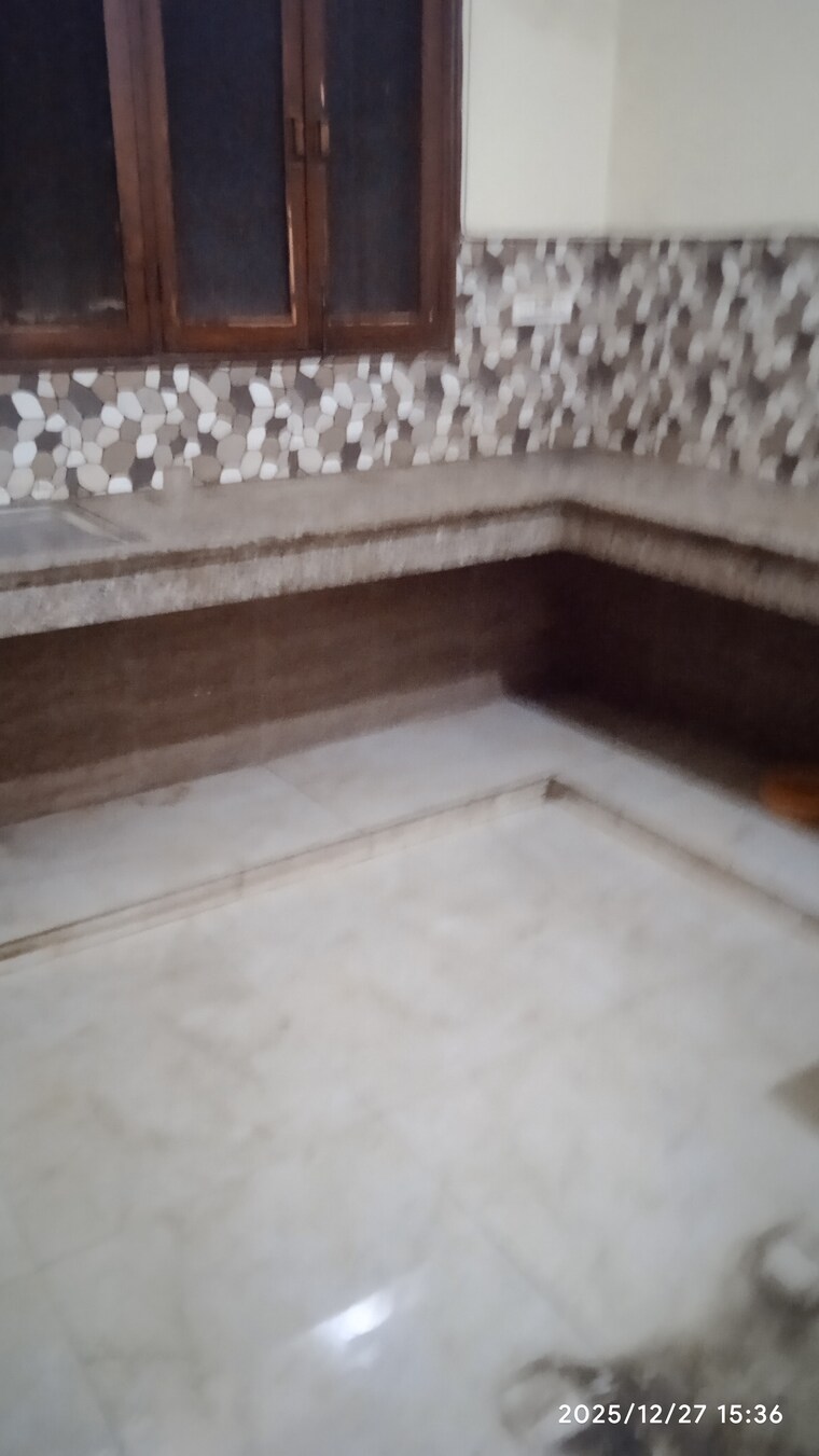 Swimming Pool, sector 55 2.5 Bedroom 1250 Sq.Ft. Builder Floor In Sector 55 Noida 9706763