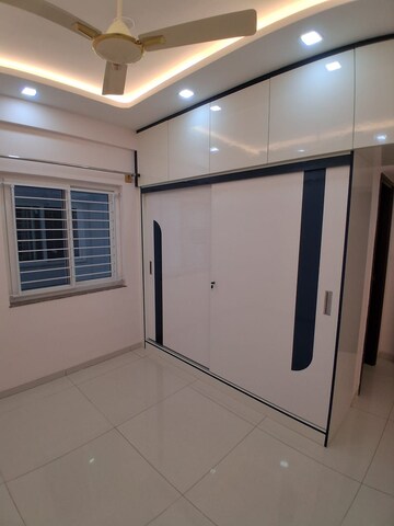 Room in 2 BHK Apartment at Prestige Primrose Hills, Banashankari 6th Stage – for Rent