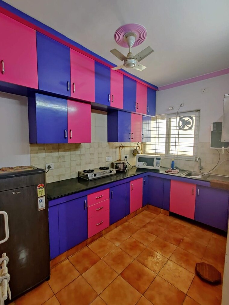 Kitchen, rohini-apartment 2 Bedroom 1100 Sq.Ft. Apartment In Gomti Nagar Lucknow 9706777