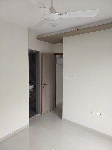 Room in 1 BHK Apartment at Gurukrupa Param, Vikhroli East – for Rent