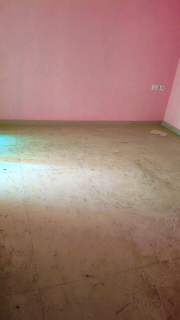 Room in 2 BHK Apartment at Windsor Paradise 2, Raj Nagar Extension – for Sale