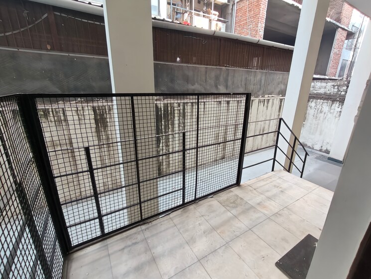 Balcony, unitech-south-city-heights 3 Bedroom 1700 Sq.Ft. Apartment In Sector 41 Gurgaon 9706842