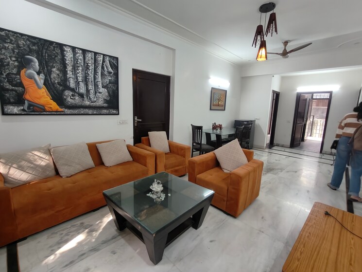 Living Room, unitech-south-city-heights 3 Bedroom 1700 Sq.Ft. Apartment In Sector 41 Gurgaon 9706842