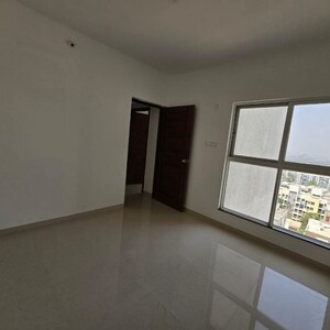 Room in 2.5 BHK Apartment at Teerth Avila, Sus – for Rent