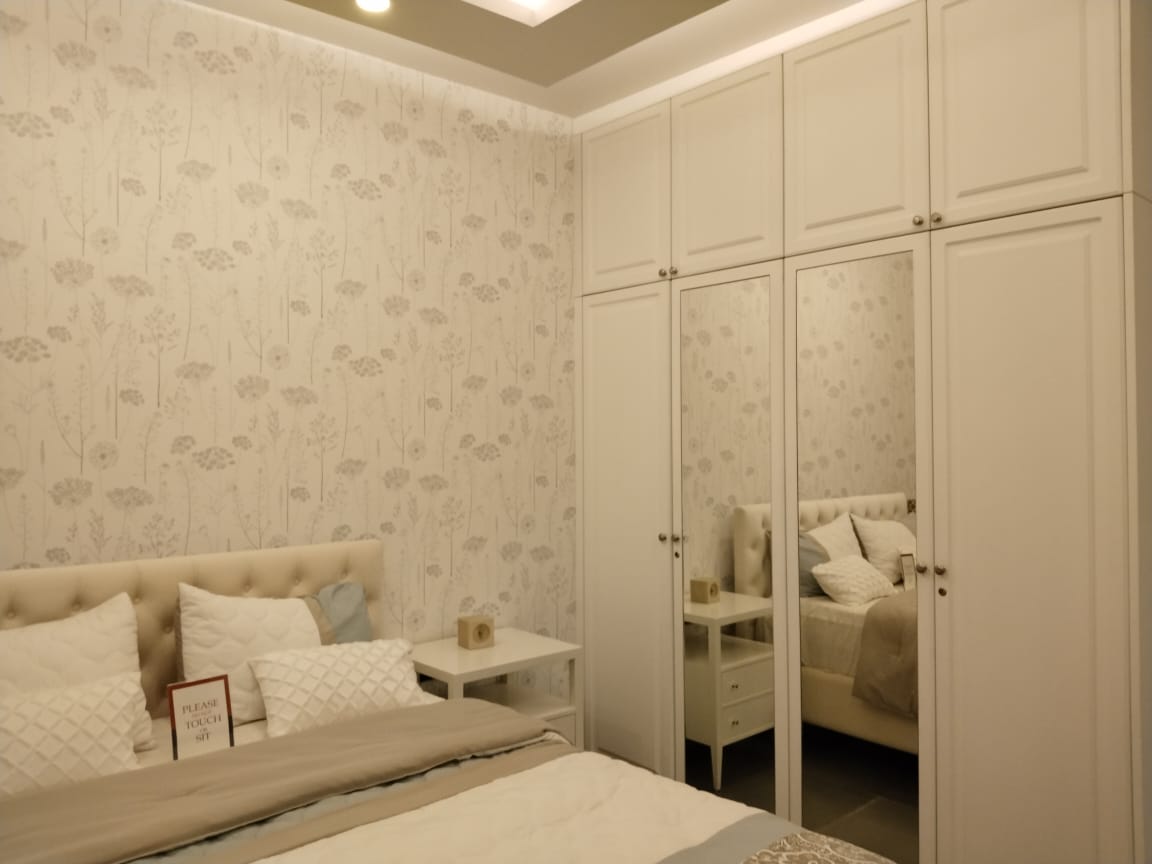 Room in 3 BHK Apartment at Prime Centreo, Kanakapura Road – for Sale