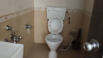 Bathroom in 1 BHK Apartment at Parel – for Rent