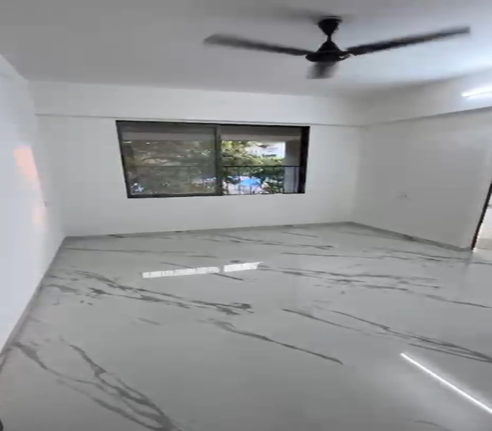 2 BHK Apartment For Sale in Matunga