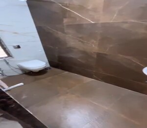 Bathroom in 2 BHK Apartment at Matunga – for Sale