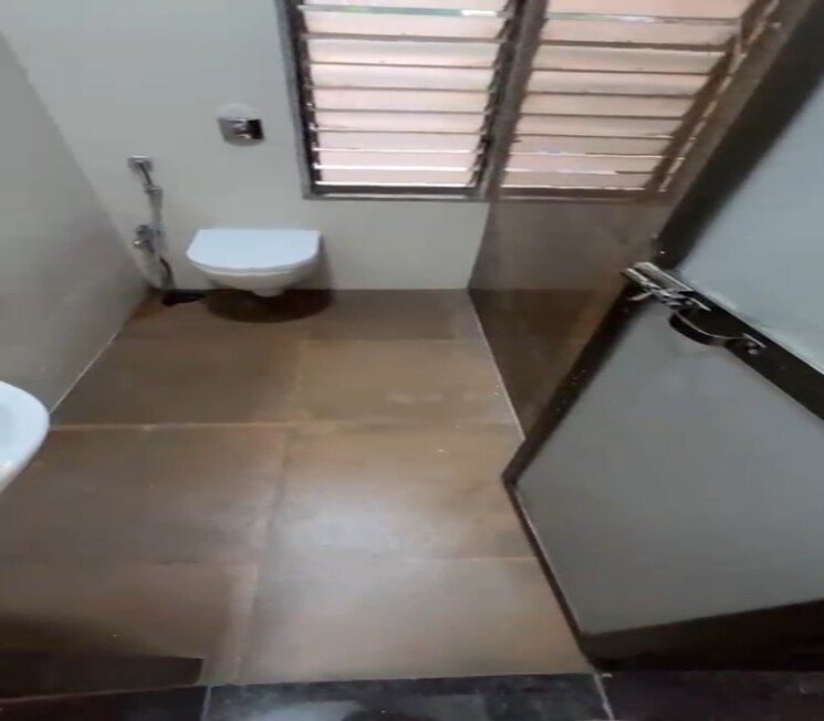 Bathroom, matunga 2 Bedroom 675 Sq.Ft. Apartment In Matunga Mumbai 9706890
