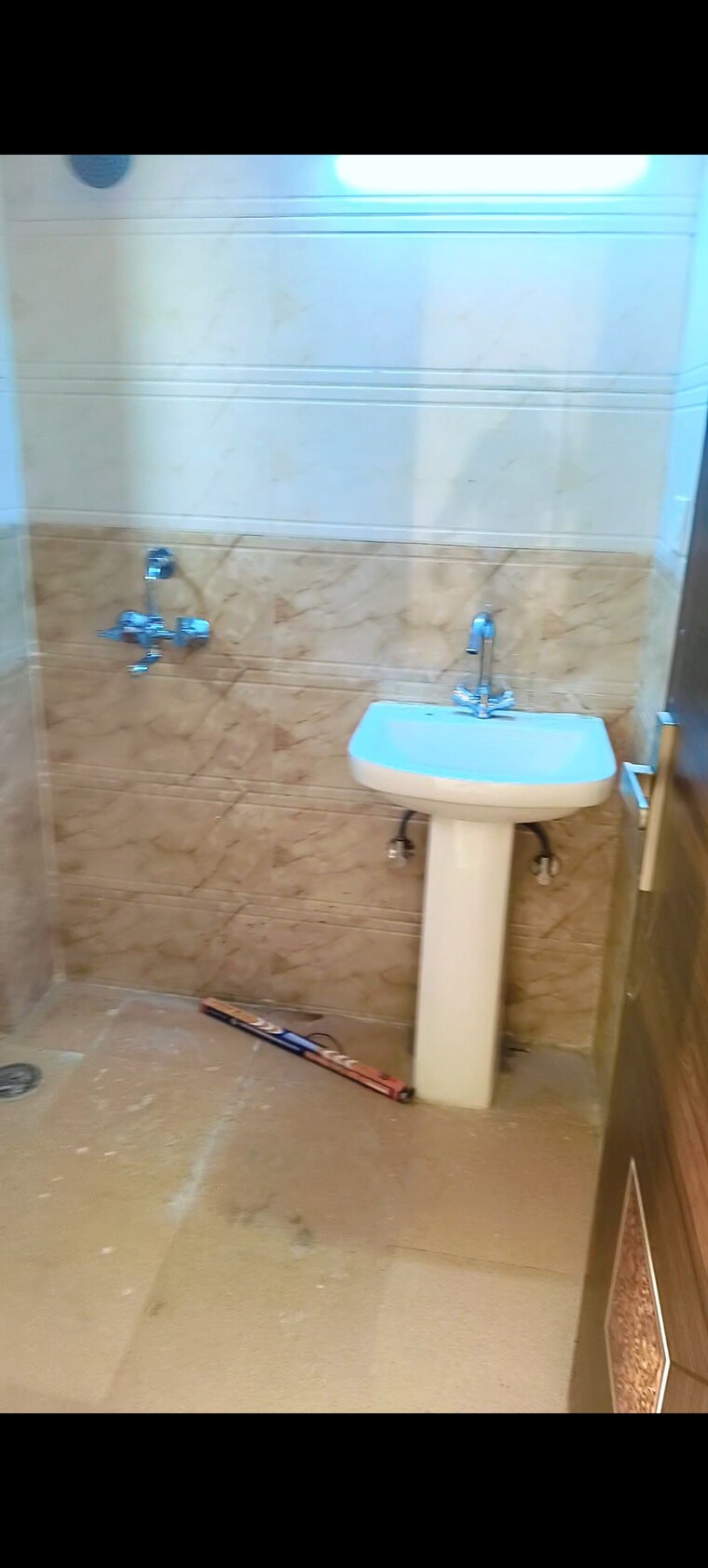 Bathroom, javin-raj-empire 2 Bedroom 975 Sq.Ft. Apartment In Raj Nagar Extension Ghaziabad 9706917