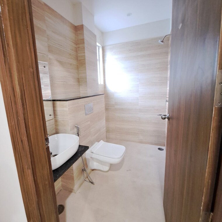 Bathroom, gomti nagar 2 Bedroom 1500 Sq.Ft. Villa In Gomti Nagar Lucknow 9706911