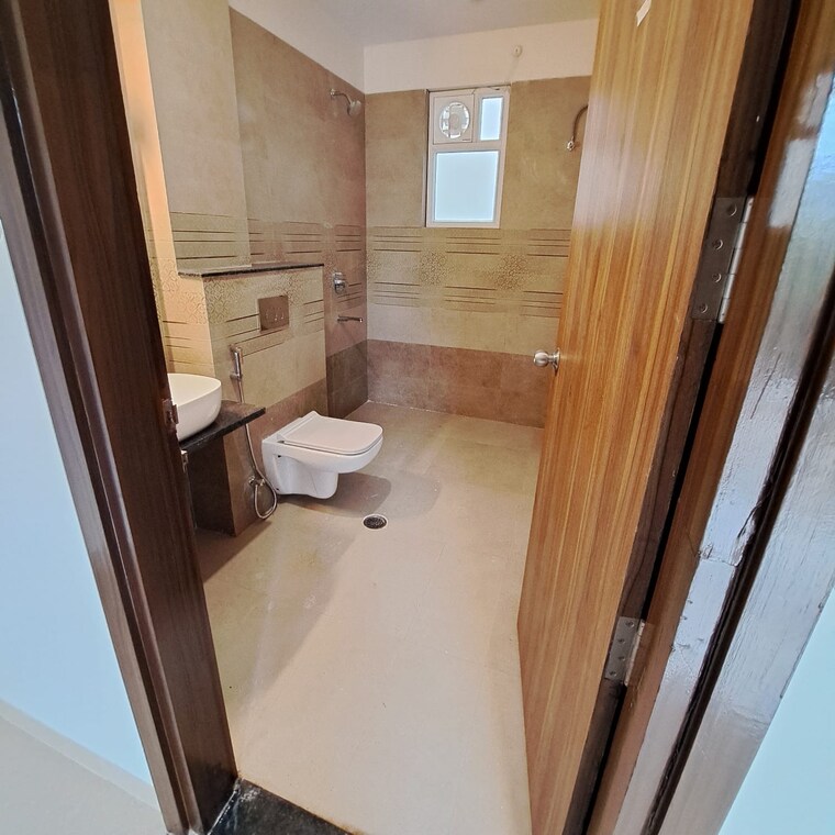 Bathroom, gomti nagar 2 Bedroom 1500 Sq.Ft. Villa In Gomti Nagar Lucknow 9706911