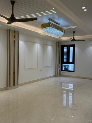 Room in 3 BHK Builder Floor at Malviya Nagar – for Sale