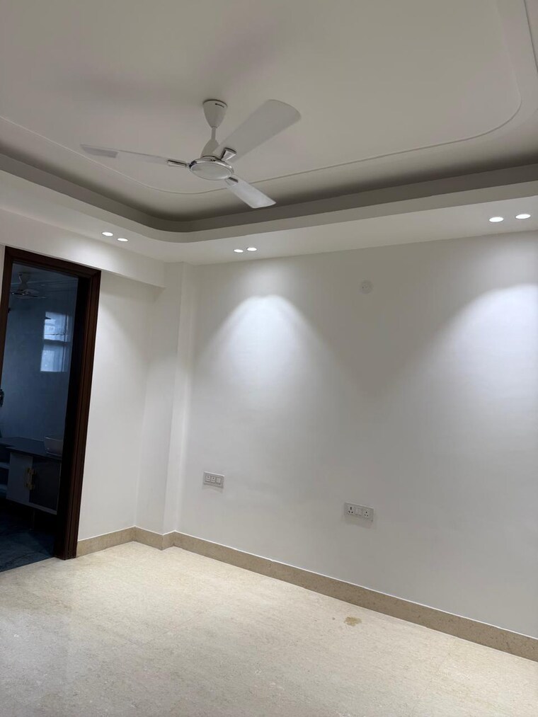 Room, malviya nagar 3 Bedroom 1800 Sq.Ft. Builder Floor In Malviya Nagar Delhi 9706934
