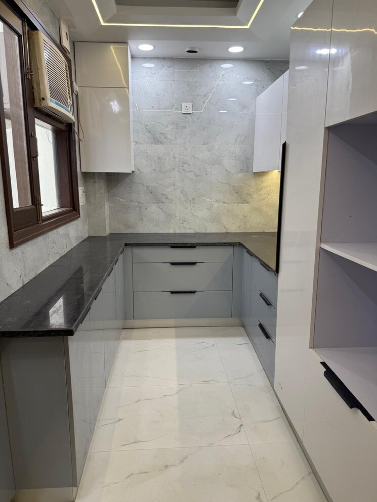 Kitchen, malviya nagar 3 Bedroom 1800 Sq.Ft. Builder Floor In Malviya Nagar Delhi 9706934