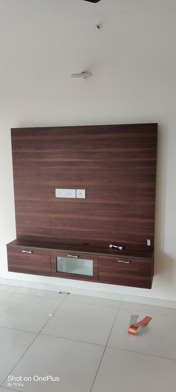 2 BHK Apartment For Rent in Godrej Aqua, International Airport Road