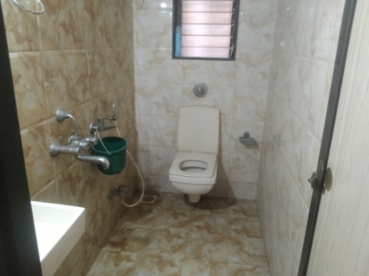 Bathroom, karwa-kairali 3 Bedroom 1491 Sq.Ft. Apartment In Goregaon West Mumbai 9706936