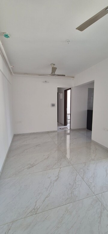 Room in 2 BHK Apartment at Utsav 51 Balewadi Residences, Balewadi – for Rent